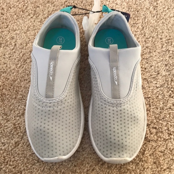 Speedo aqua skimmer size M 7/8 grey water shoes - Picture 1 of 7
